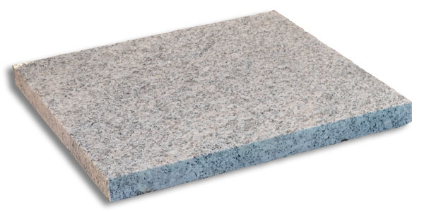 Les dalles en granit gris clair